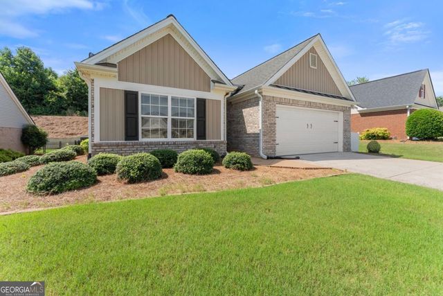 316 Lakeview Bend Circle, Jefferson, GA 30549