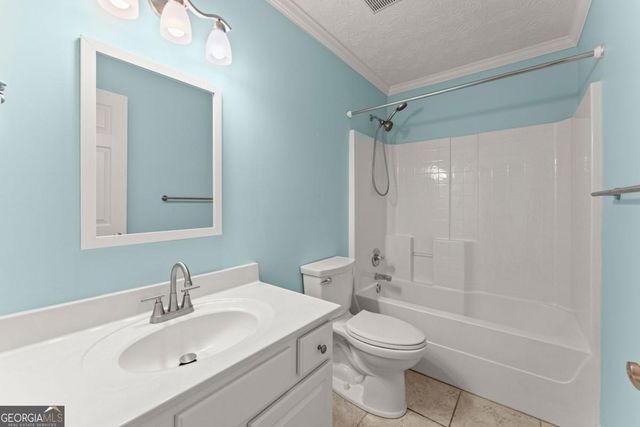 316 Lakeview Bend Circle, Jefferson, GA 30549