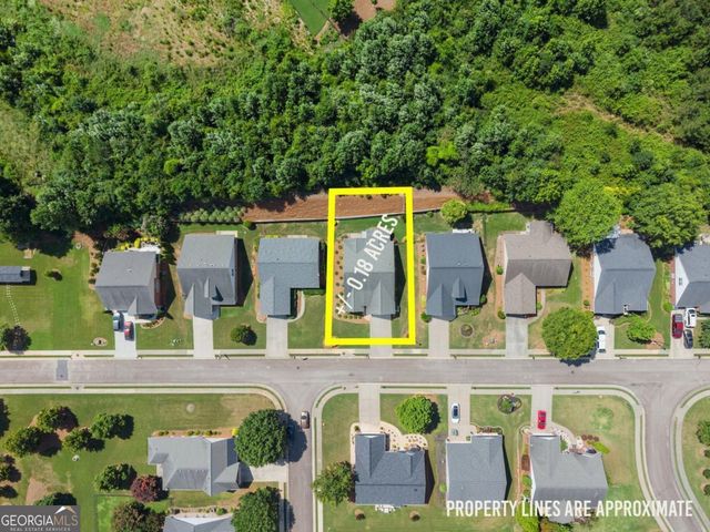316 Lakeview Bend Circle, Jefferson, GA 30549