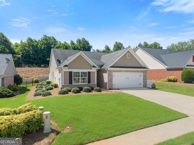 316 Lakeview Bend Circle, Jefferson, GA 30549