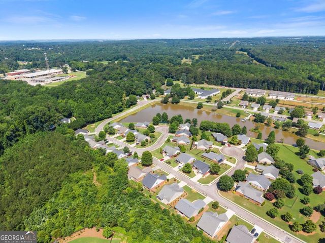 316 Lakeview Bend Circle, Jefferson, GA 30549