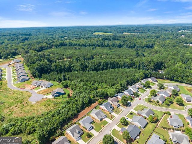 316 Lakeview Bend Circle, Jefferson, GA 30549