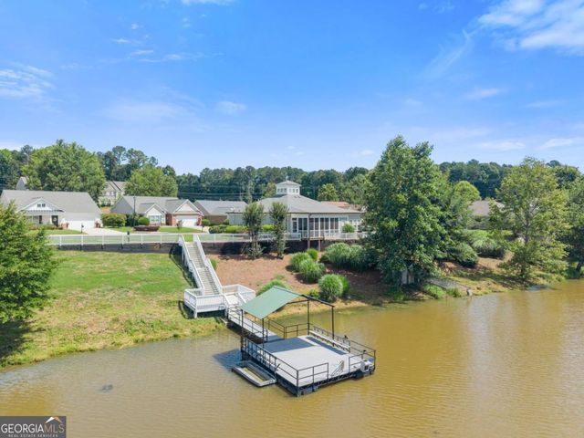 316 Lakeview Bend Circle, Jefferson, GA 30549
