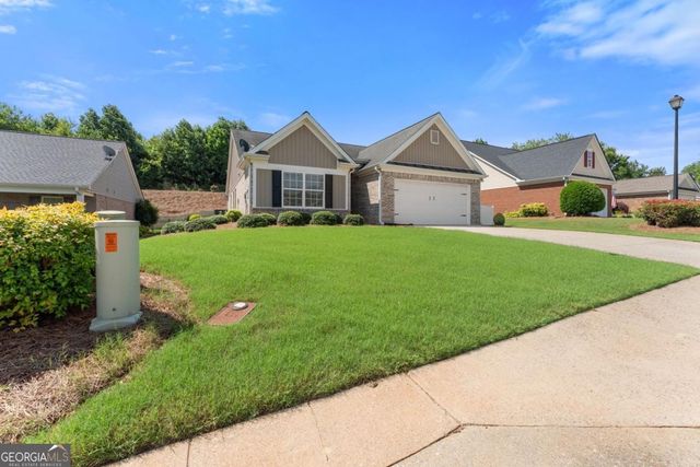 316 Lakeview Bend Circle, Jefferson, GA 30549