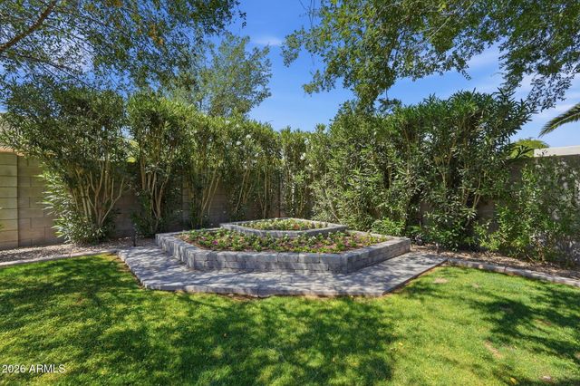 5400 S CROSSCREEK Drive, Chandler, AZ 85249