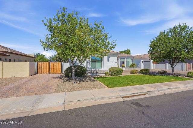5400 S CROSSCREEK Drive, Chandler, AZ 85249