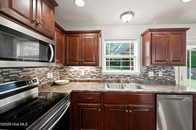 5104 Trickling Creek Drive, Graniteville, SC 29829