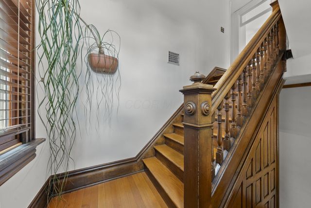 134 Buttles Avenue, Columbus, OH 43215