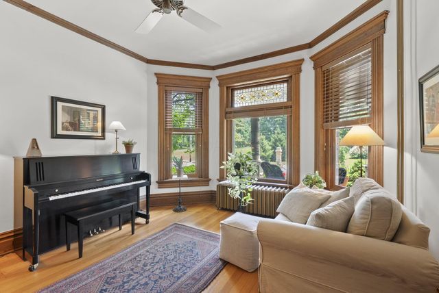 134 Buttles Avenue, Columbus, OH 43215