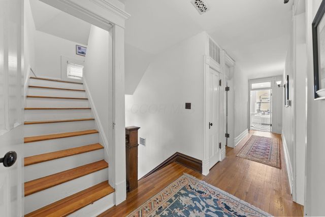 134 Buttles Avenue, Columbus, OH 43215