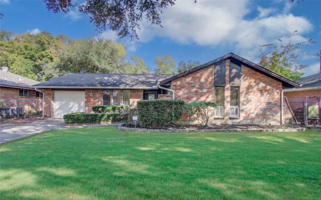 2110 Mosher Lane, Houston, TX 77088