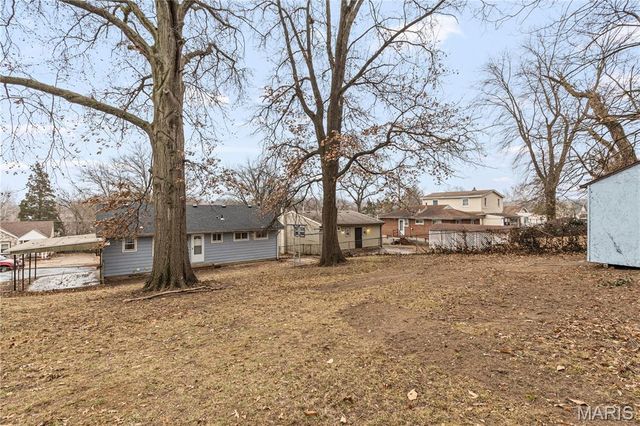 801 Elsworth Place, Ferguson, MO 63135