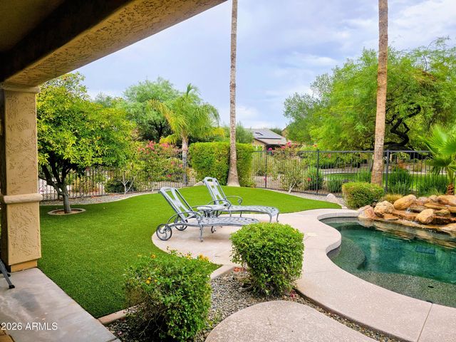 12962 W YELLOW BIRD Lane, Peoria, AZ 85383