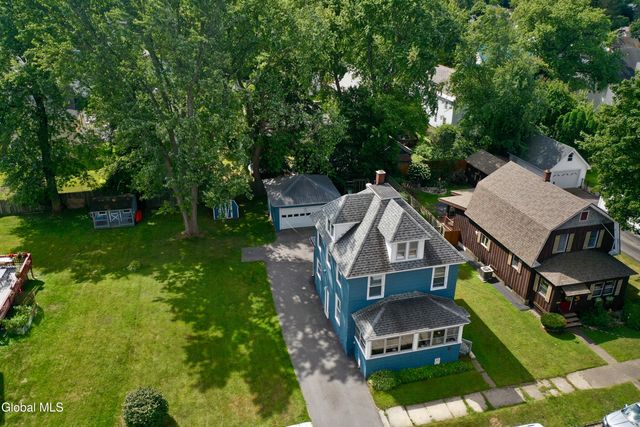 12 Newman Street, Gloversville, NY 12078