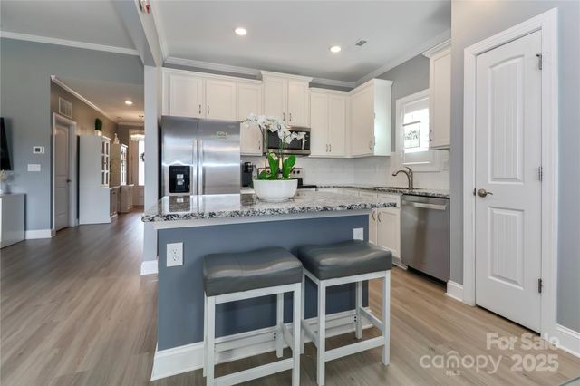 105 N Sina Street, Troutman, NC 28166