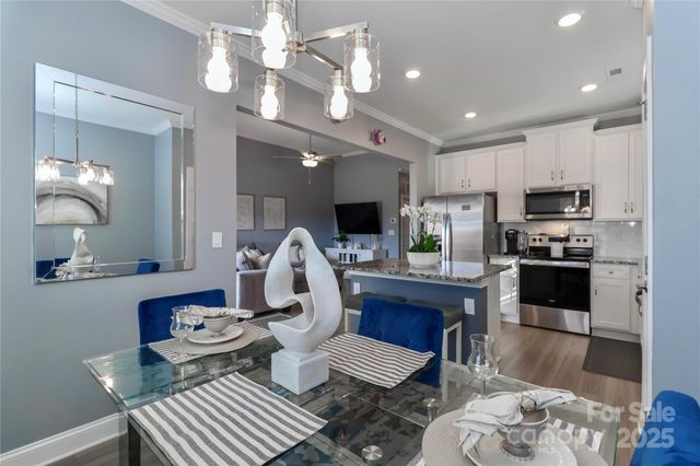 105 N Sina Street, Troutman, NC 28166