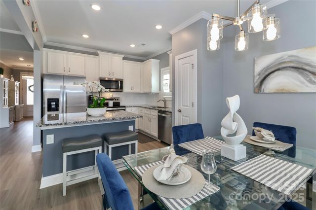 105 N Sina Street, Troutman, NC 28166