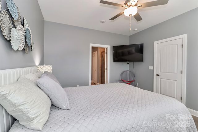 105 N Sina Street, Troutman, NC 28166