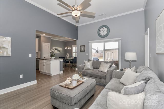 105 N Sina Street, Troutman, NC 28166