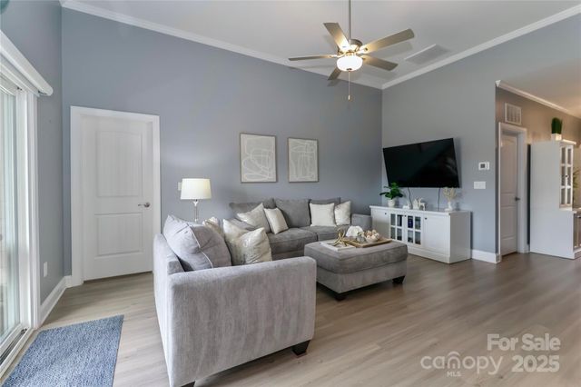 105 N Sina Street, Troutman, NC 28166