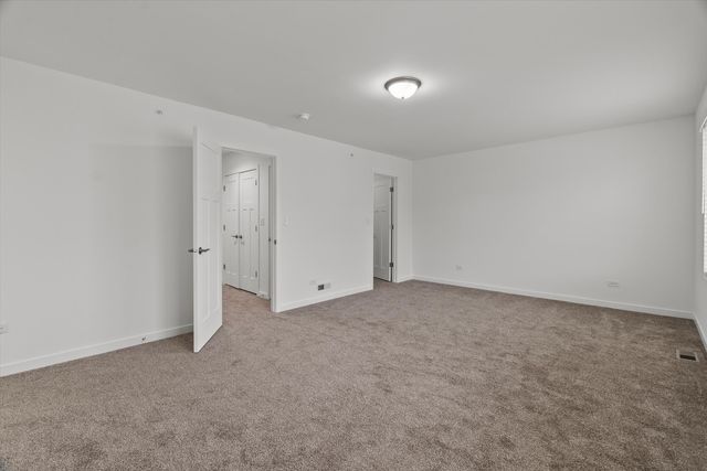 1038 Gillespie Lane 1038, Yorkville, IL 60560