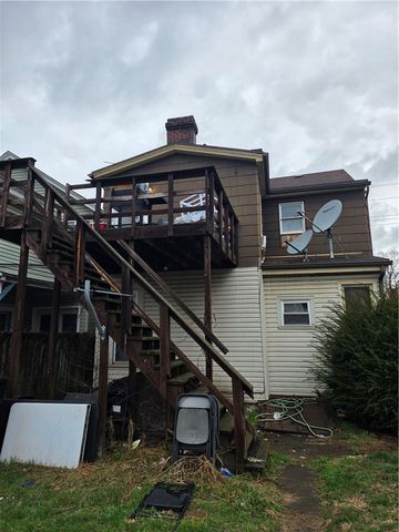520 E 2nd Ave, Tarentum, PA 15084