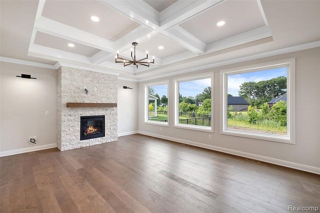 2166 Heidi Dr, Oxford, MI 48370