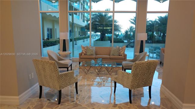 2501 S Ocean Dr L04, Hollywood, FL 33019