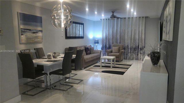 2501 S Ocean Dr L04, Hollywood, FL 33019