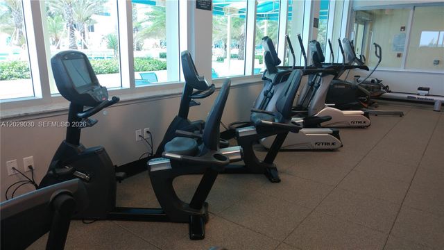 2501 S Ocean Dr L04, Hollywood, FL 33019
