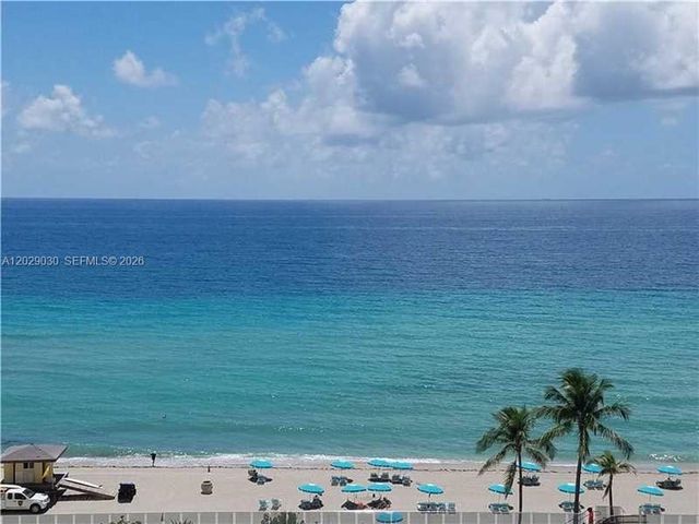 2501 S Ocean Dr L04, Hollywood, FL 33019