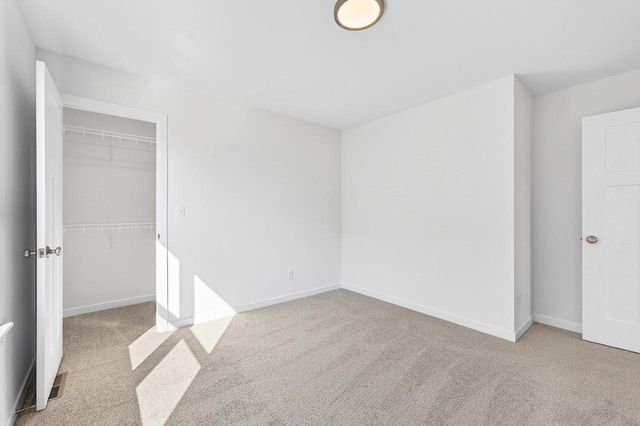 925 Cardinal LANE, Mukwonago, WI 53149