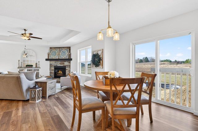 925 Cardinal LANE, Mukwonago, WI 53149