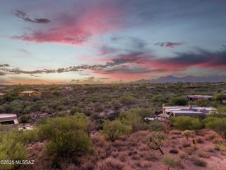 12457 N Piping Rock Road # 48, Oro Valley, AZ 85755