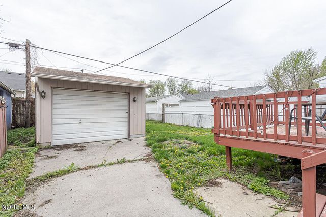 4151 Jackman Road, Toledo, OH 43612