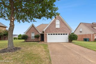 8900 W Sweet Flag, Southaven, MS 38671