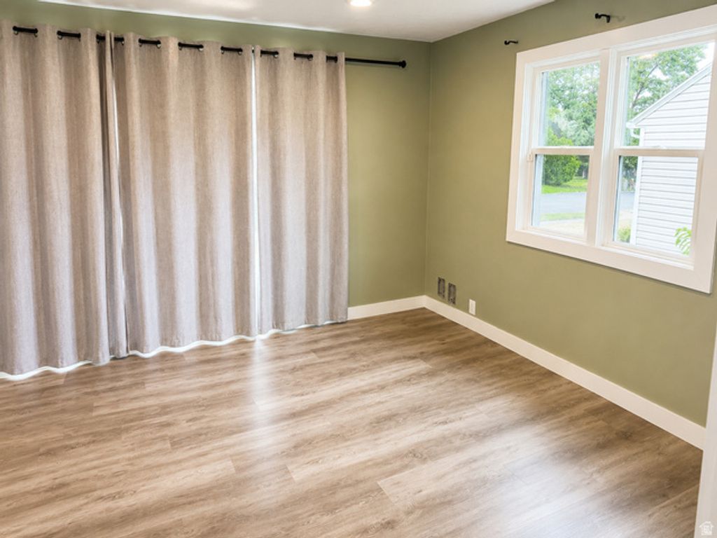 658 PATTERSON ST, Ogden, UT 84403 — photo 4