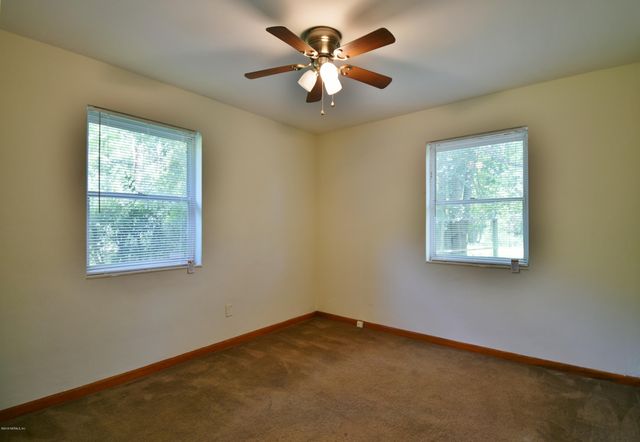 2101 MAPLE LEAF Drive E, Jacksonville, FL 32211