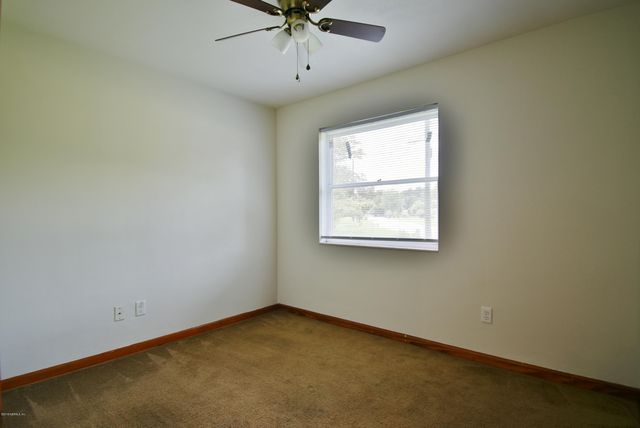 2101 MAPLE LEAF Drive E, Jacksonville, FL 32211