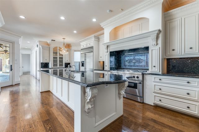 6416 Dykes Way, Dallas, TX 75230