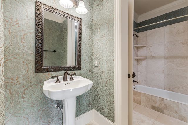 6416 Dykes Way, Dallas, TX 75230