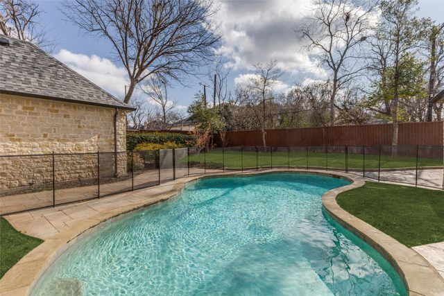 6416 Dykes Way, Dallas, TX 75230