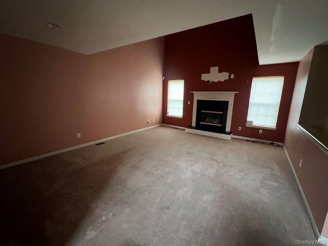10 Johanna Drive, Newburgh, NY 12550