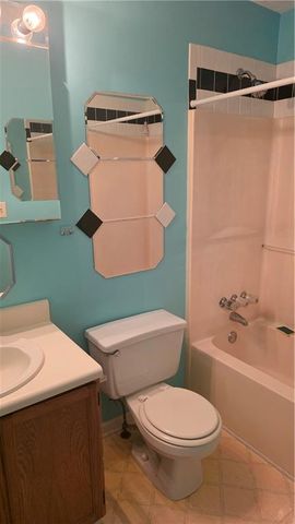 911 Stonemill Manor, Lithonia, GA 30058
