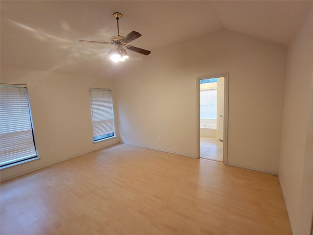 509 Baylor Drive, Arlington, TX 76010