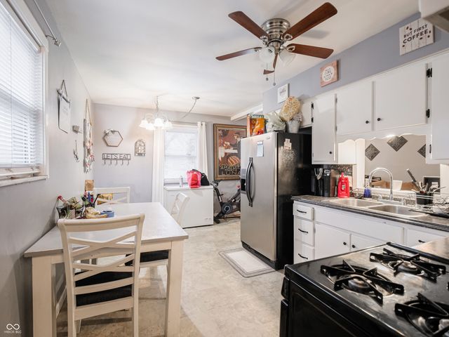 623 Waldemere Avenue, Indianapolis, IN 46241