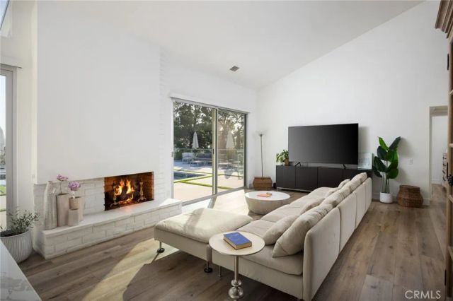 1452 Cloyden Road, North Tustin, CA 92705