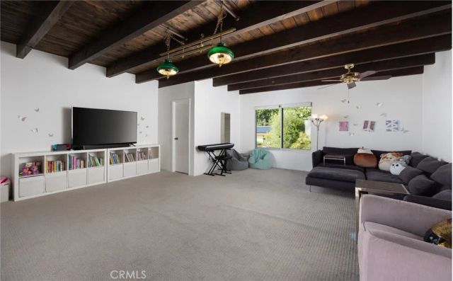 1452 Cloyden Road, North Tustin, CA 92705