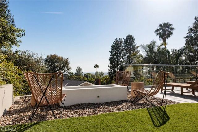 1452 Cloyden Road, North Tustin, CA 92705