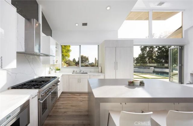 1452 Cloyden Road, North Tustin, CA 92705